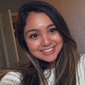 Meet your Posher, Alexia